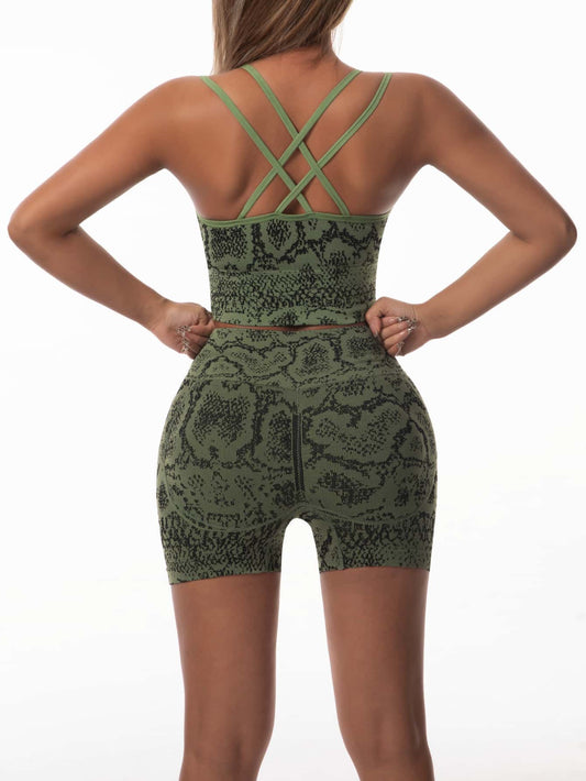 VVL Women's Crisscross Back Sports Bra&High Waist Booty Lift Shorts Sportswear Set,Breathable Comfortable Body-Con Outfits for Yoga Gym Workout Running,Ladies Sportswear for All Seasons